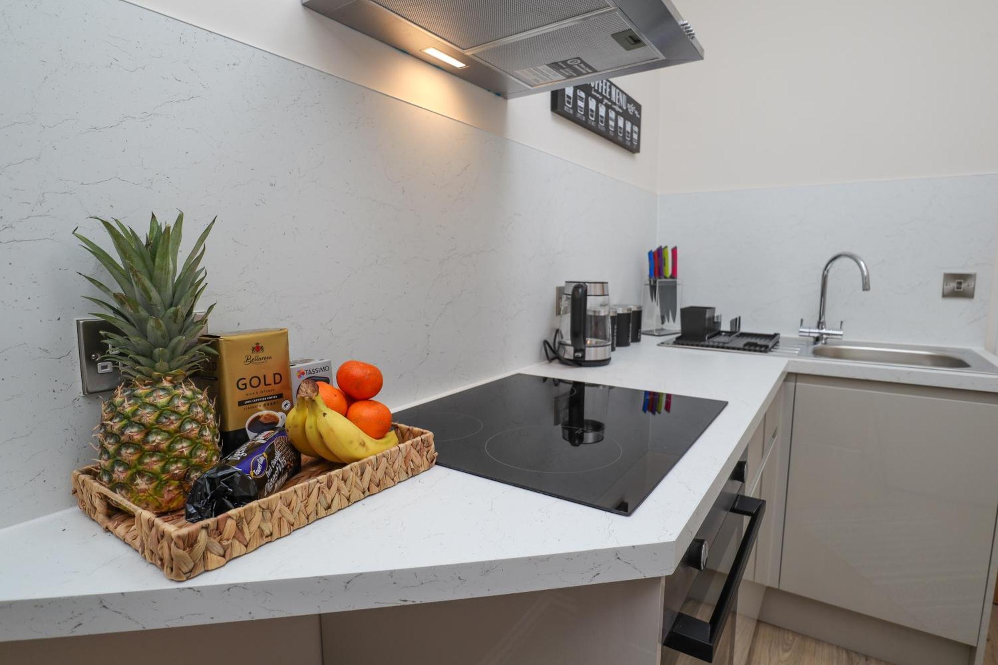 One Bed Apartment, Close To Train, City, Beach And Hospital Long Booking Welcome AEGON International Exteriér fotografie