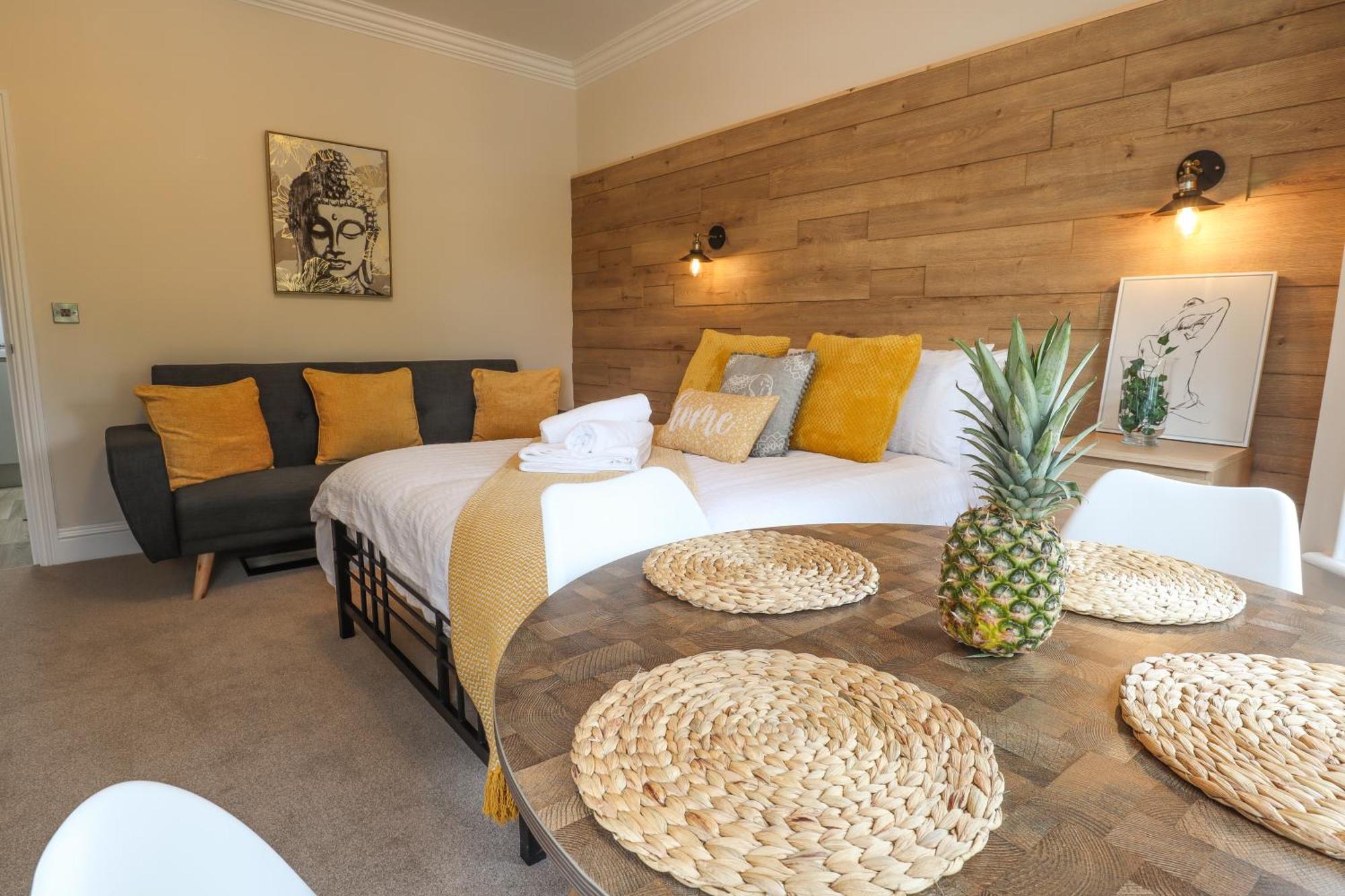 One Bed Apartment, Close To Train, City, Beach And Hospital Long Booking Welcome AEGON International Exteriér fotografie